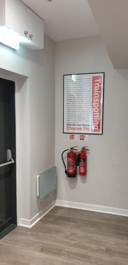 Just Sleep Hostel Эдинбург Экстерьер фото